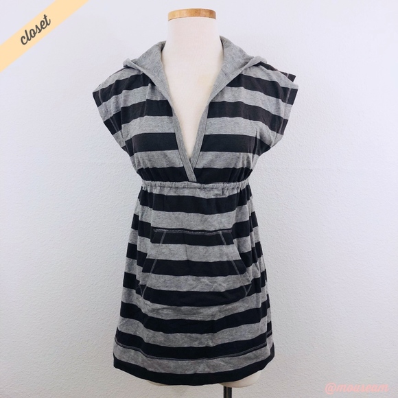Splendid Dresses & Skirts - [Splendid] Striped S/S Sweatshirt Hoodie Dress